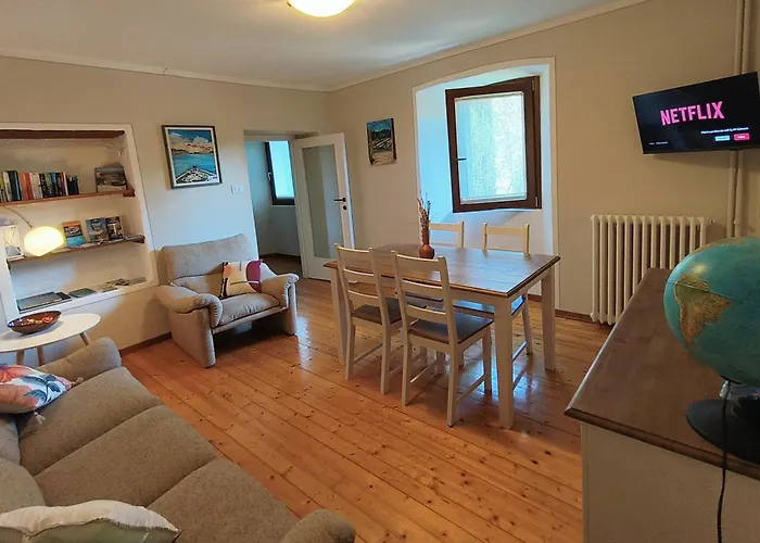 Apartment Bianca With Private Garden
